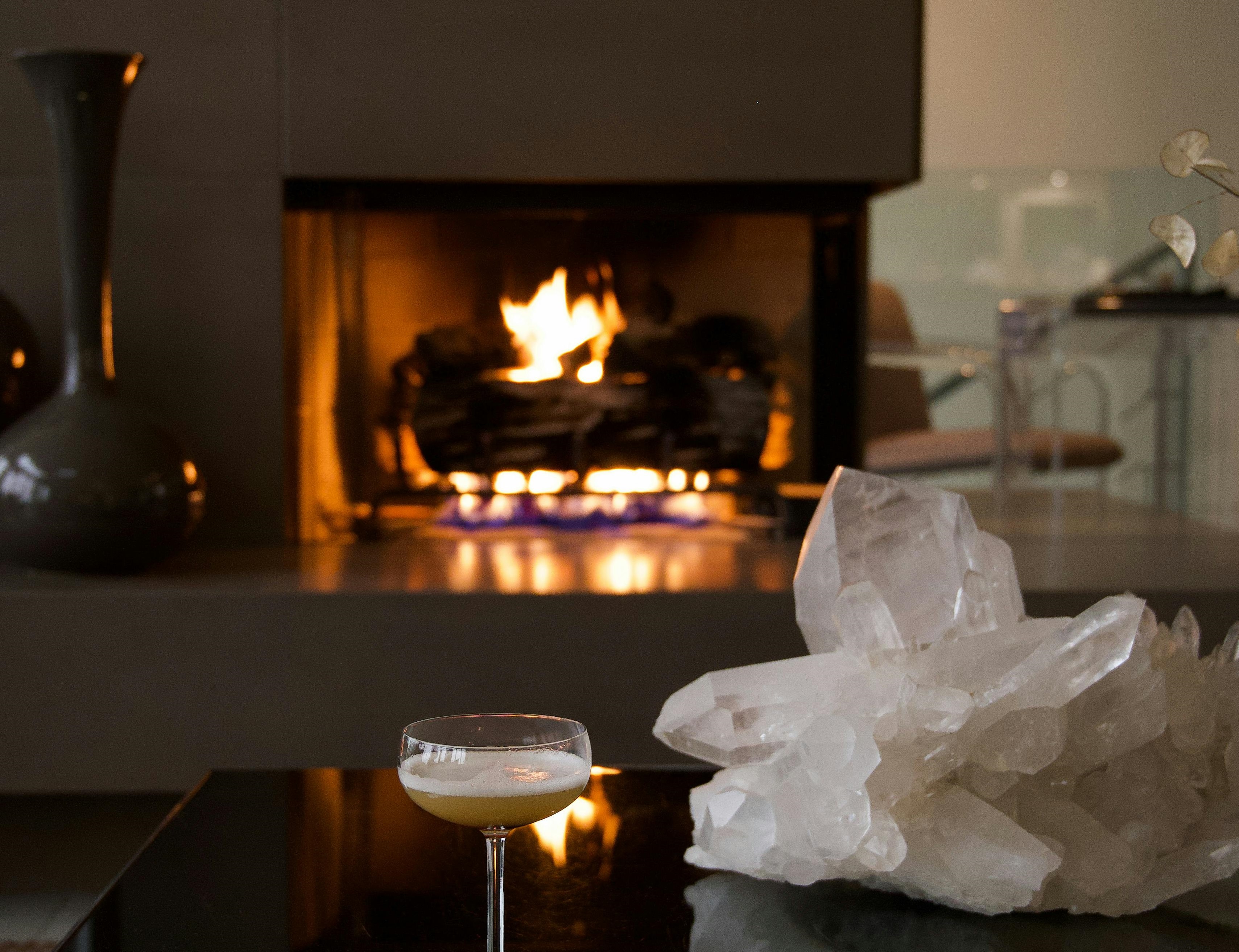 Biokominki – jakie biopaliwo wybrać, aby cieszyć się pięknym i bezpiecznym ogniem?